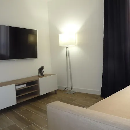 Borniol 3 Apartment *